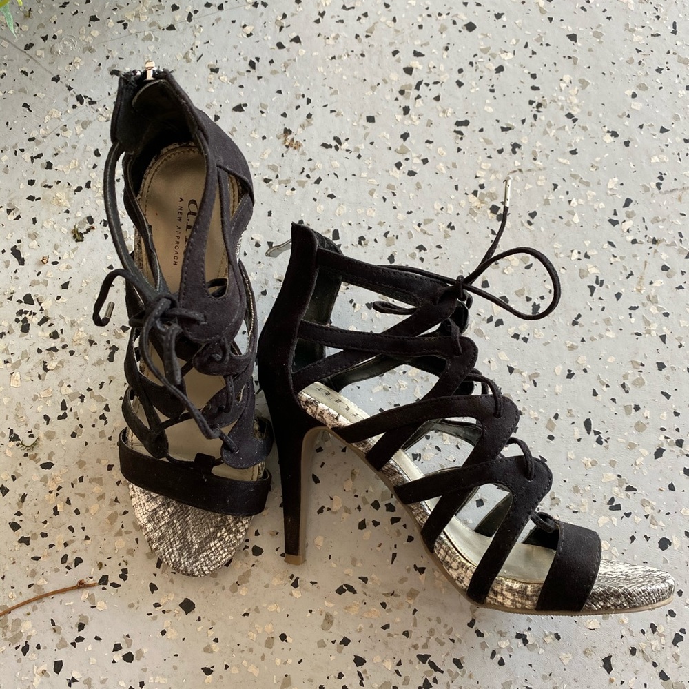 Snake heels